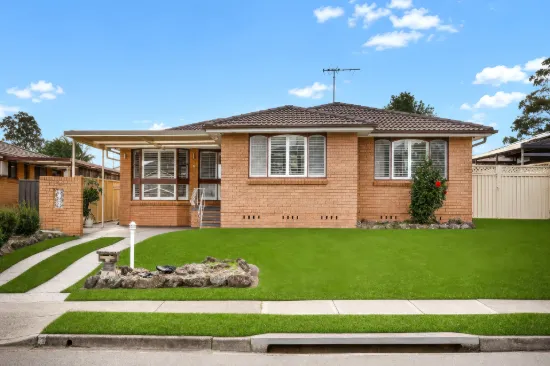 8 Macaulay Street, Wetherill Park, NSW 2164