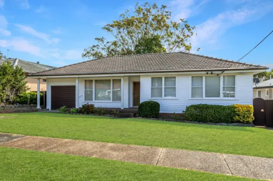 8 Madison Drive, Adamstown Heights NSW 2289-Image