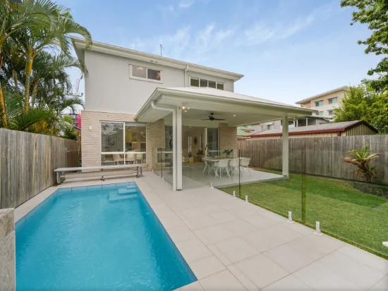 8 Manley Street, Redcliffe, Qld 4020