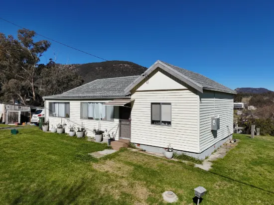 8 Margaret Street, Kandos, NSW 2848