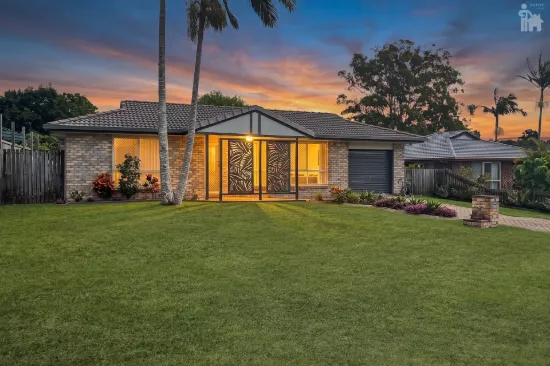 8 Masters Court, Urraween, Qld 4655