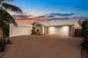 8 Mavis Close, Pacific Heights, Qld 4703