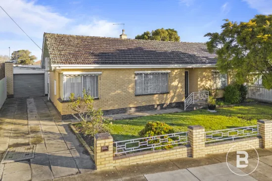 8 Mayes Street, Stawell, Vic 3380