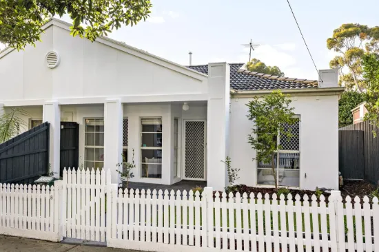 8 Mccoll Road, Mont Albert North, Vic 3129