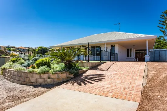 8 Mcdermott Avenue, Wandina, WA 6530