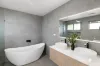 8 Mcilwraith Avenue, Balmoral, Qld 4171-Image