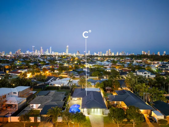8 Mcilwraith Avenue, Sorrento, Qld 4217
