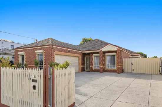 8 Melbourne Avenue, Glenroy, Vic 3046