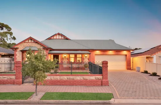 8 Merriton Avenue, St Marys, SA 5042