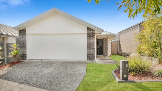 8 Mesa Street, Yarrabilba, Qld 4207 - For Rent