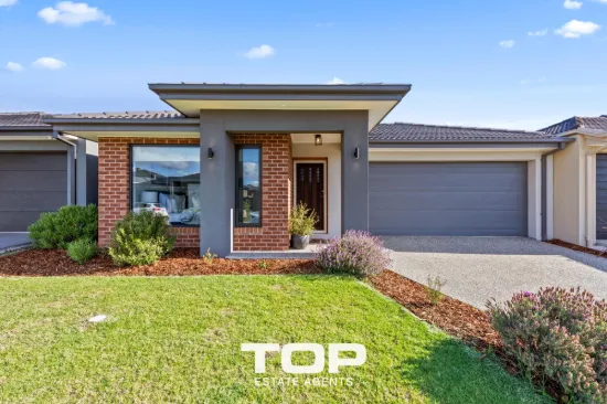 8 Milka Avenue, Clyde North, Vic 3978