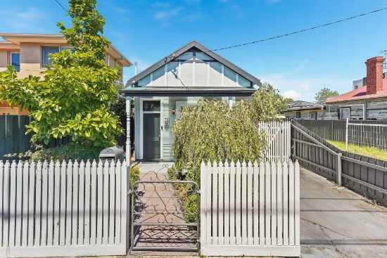 8 Mill Road, Oakleigh, Vic 3166