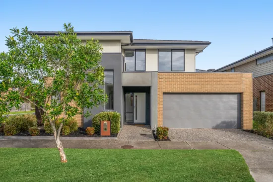 8 Milliners Avenue, Keysborough, Vic 3173
