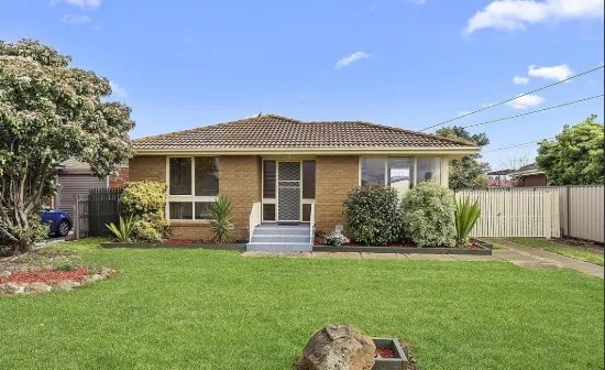 8 Milton Drive, Wyndham Vale, Vic 3024