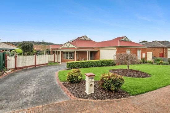 8 Moonlight Mews, Safety Beach, Vic 3936