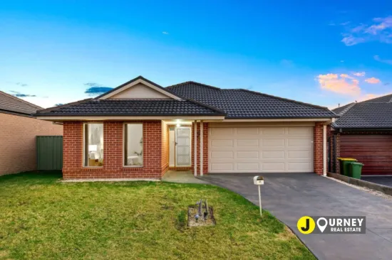8 Moore Mews, Pakenham, Vic 3810
