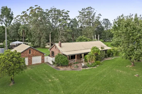 8 Morobe Street, Highfields, Qld 4352