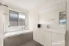8 Mulberry Circuit, Gleneagle, Qld 4285-Image