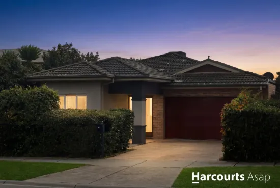 8 Nature Circuit, Cranbourne North, Vic 3977