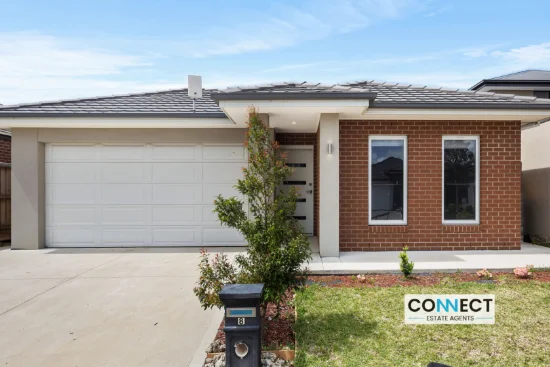 8 Nocturne Avenue, Clyde, Vic 3978