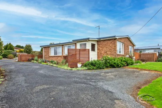 8 Norwood Street, Forest, Tas 7330