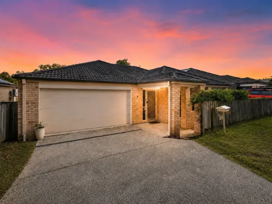 8 Nullarbour Cct, Forest Lake, Qld 4078