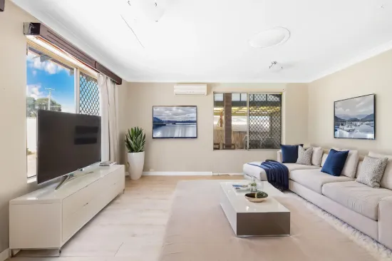 8 Oak Tree Court, Langford, WA 6147
