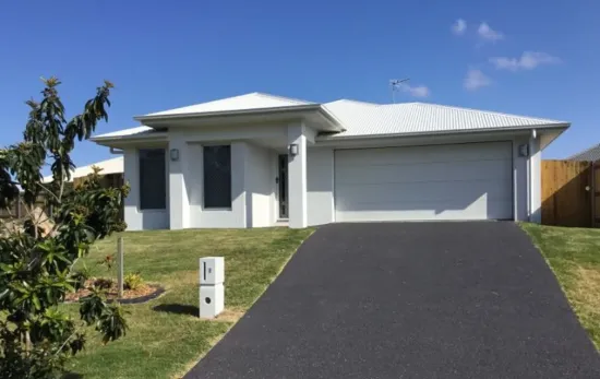 8 Oliveblossom Place, Wondunna, Qld 4655