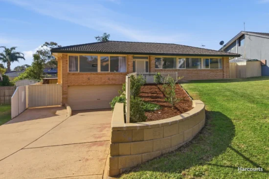 8 Omaru Crescent, Bradbury, NSW 2560