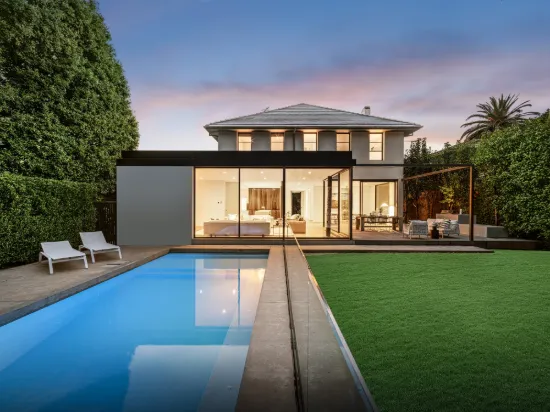 8 Otira Road, Caulfield North, Vic 3161