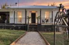 8 Owen Street, Mount Lofty, Qld 4350