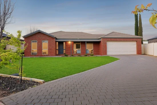 8 Oxley Court, Mildura, Vic 3500