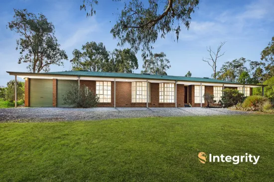 8 Pantons Spur Road, Healesville, Vic 3777