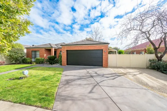 8 Paradise Court, Kialla, Vic 3631