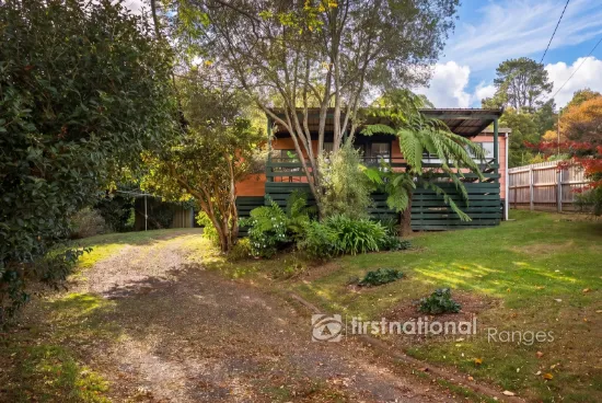 8 Paradise Grove, Emerald, Vic 3782