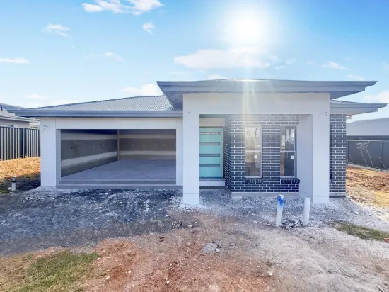 8 Parish Avenue, Gunnedah, NSW 2380