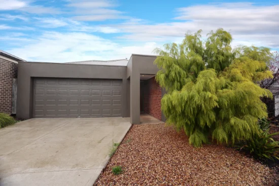 8 Parkfront Drive, Leopold, Vic 3224 - For Rent