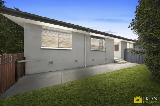 8 PARKSIDE DRIVE, Shepparton, Vic 3630