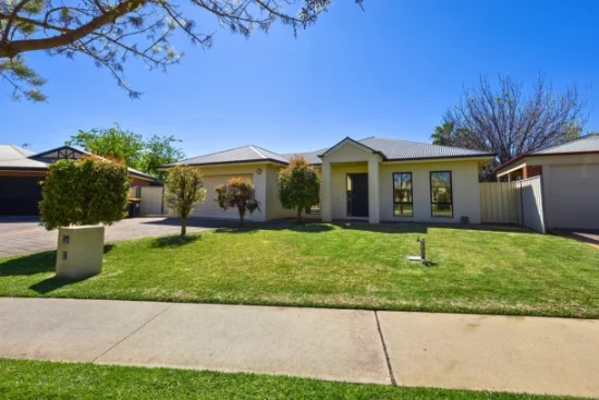 8 Petrucci Way, Mildura, Vic 3500