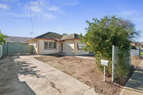 8 Poole Avenue, Hampstead Gardens, SA 5086