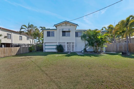 8 Pratt Street, South Mackay, Qld 4740