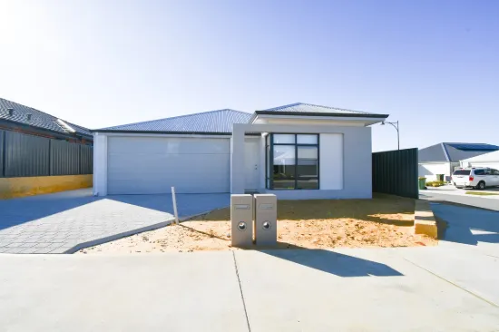 8 Prismatic Drive, Baldivis, WA 6171