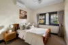 8 Queen Street, Ormond, Vic 3204-Image