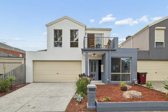 8 Ratcliffe Way, Lynbrook, Vic 3975