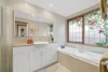 8 Reginald Close, Berwick, Vic 3806-Image