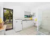 8 Renshaw Street, Park Avenue, Qld 4701-Image