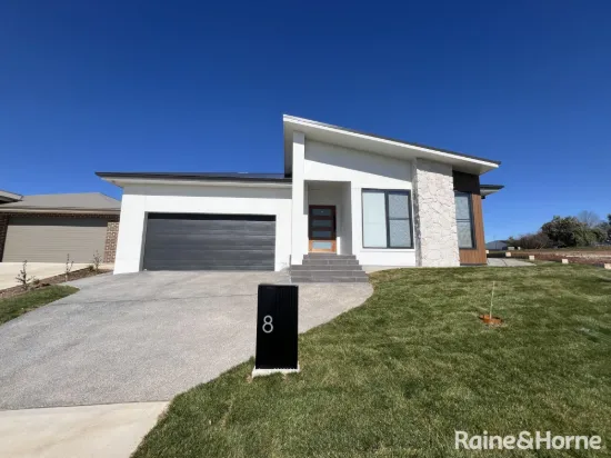 8 Rifle Range Road, Orange, NSW 2800