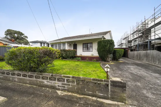 8 Riggall Street, Dallas, Vic 3047