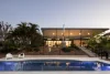 8 River Oaks Drive, Eatons Hill, Qld 4037