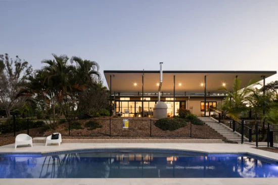 8 River Oaks Drive, Eatons Hill, Qld 4037